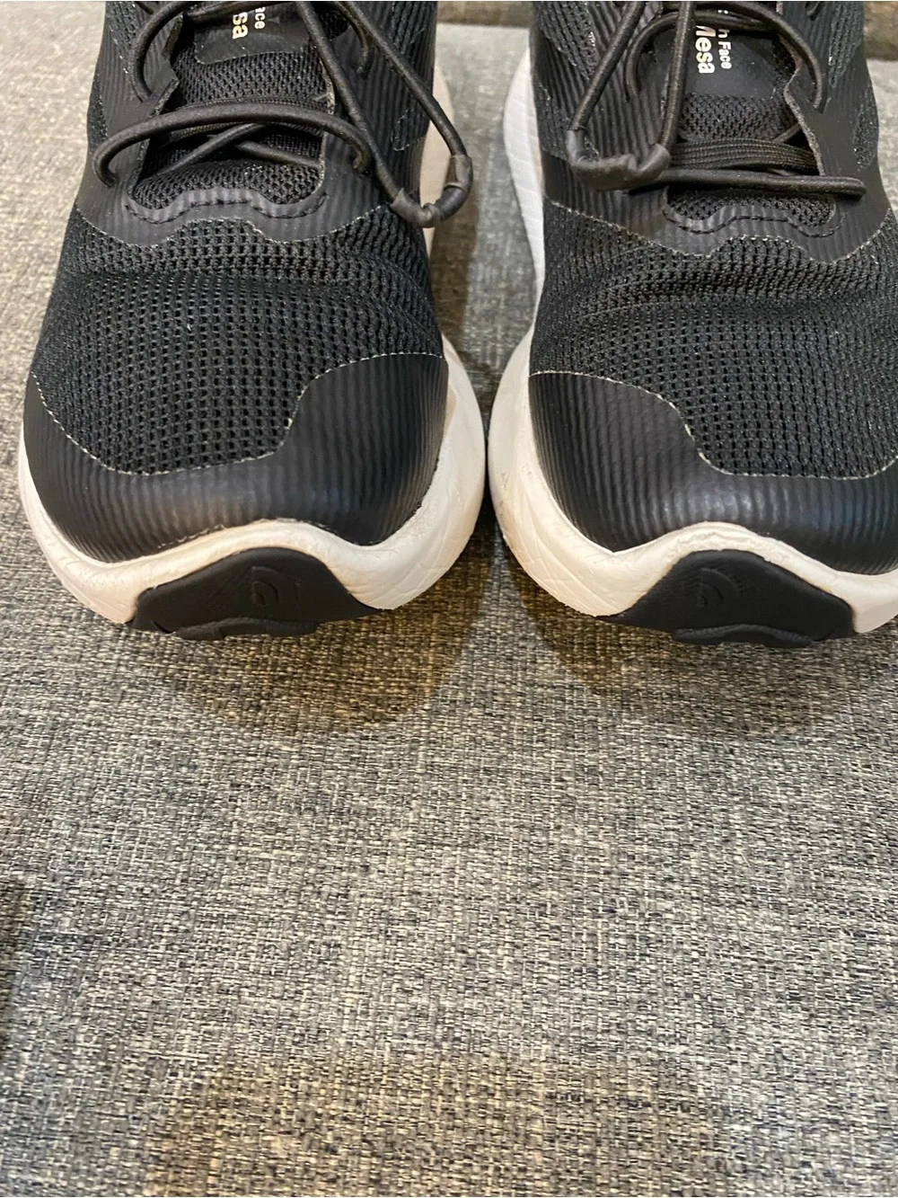 The North Face Kids AltaMesa Running Sneakers Size 4